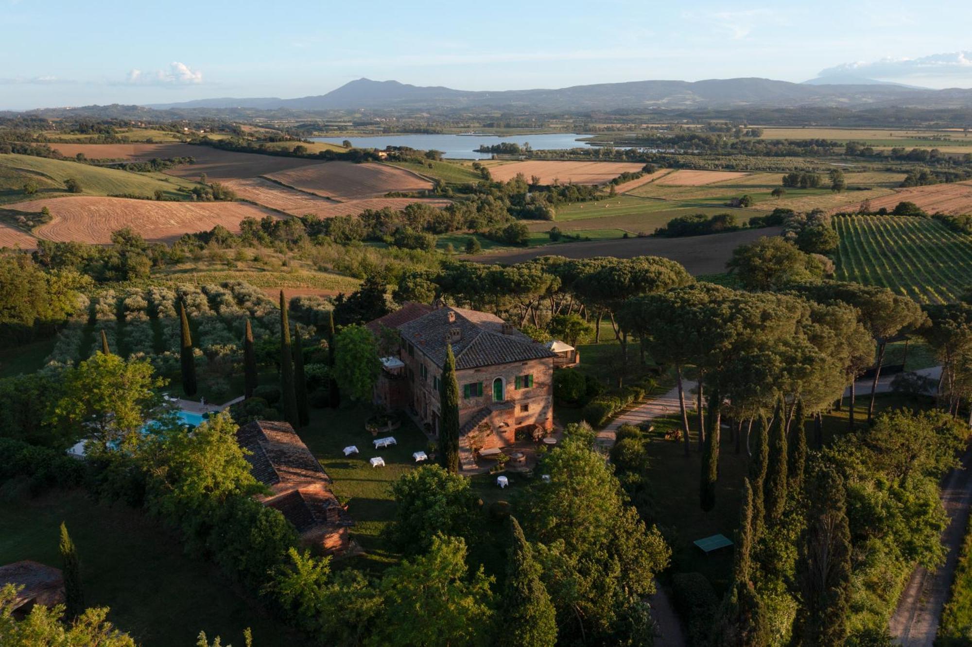 Villa Cozzano Pozzuolo Exterior photo